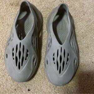 Gray Slip-On Foam Shoes